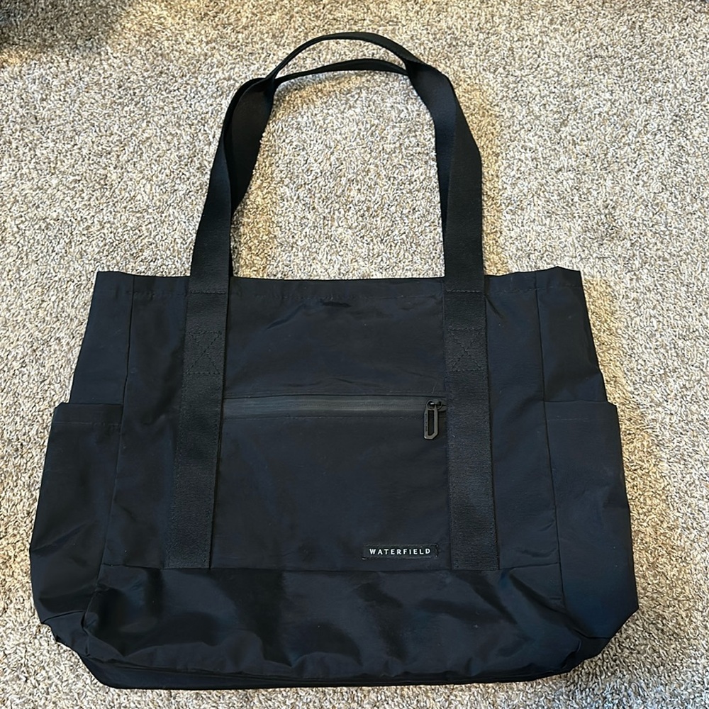 Black Waterfield Packable Tote Bag (Like New!)